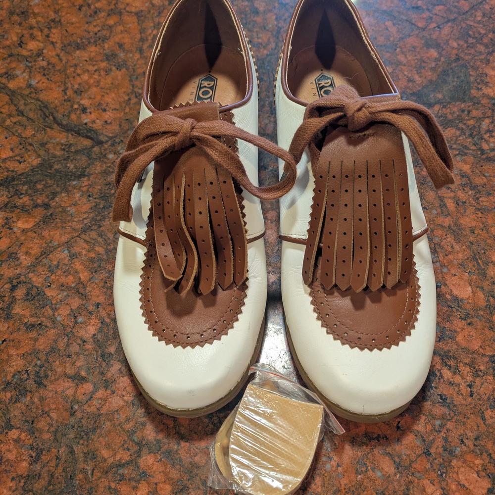 Royal Vintage Hepburn Brown and White Women's Loafers